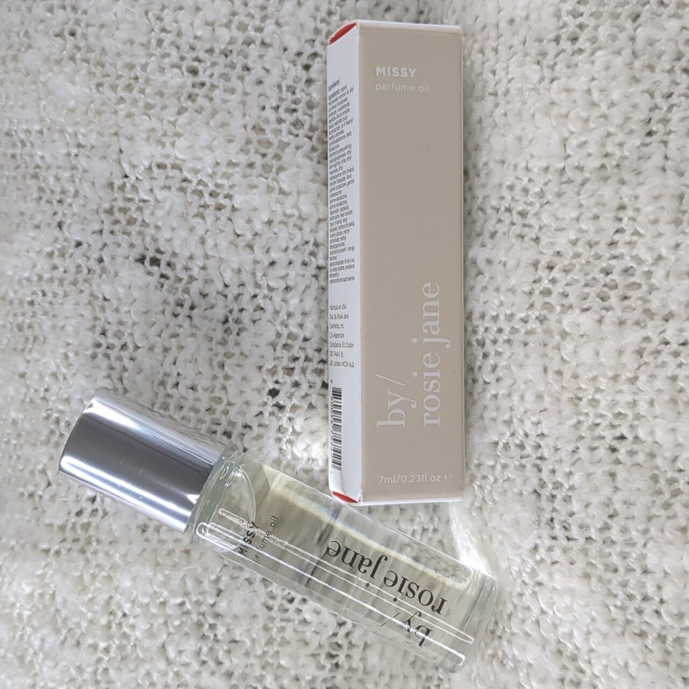 by/rosie jane Perfume Oil in MISSY, 7ml/0.23oz - Picture 6 of 9